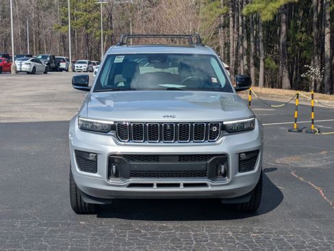 Used 2021 Jeep Grand Cherokee L Overland w/ Advanced Protech Group III image 2