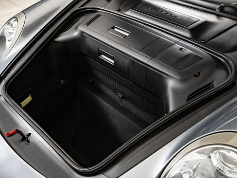 Used 2006 Porsche 911 Carrera RWD image 28