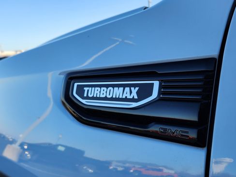 New 2026 GMC Sierra 1500 Pro w/ Pro Value Package image 7