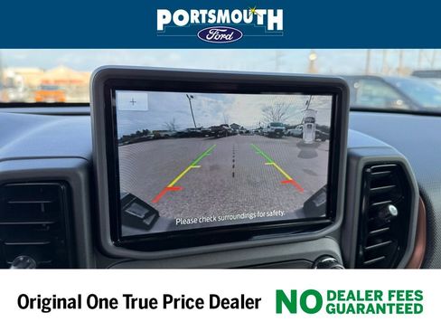 Used 2023 Ford Bronco Sport Outer Banks w/ Tech Package image 11
