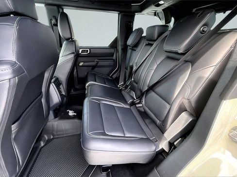 New 2025 Ford Bronco Outer Banks image 10