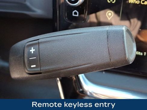 Used 2025 GMC Sierra 2500 Denali Ultimate image 20