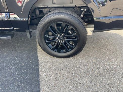 Used 2024 Ford F150 Lariat AWD/4WD image 5