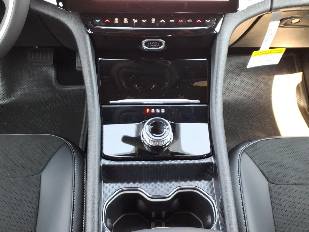 New 2026 Jeep Grand Cherokee Altitude RWD image 12