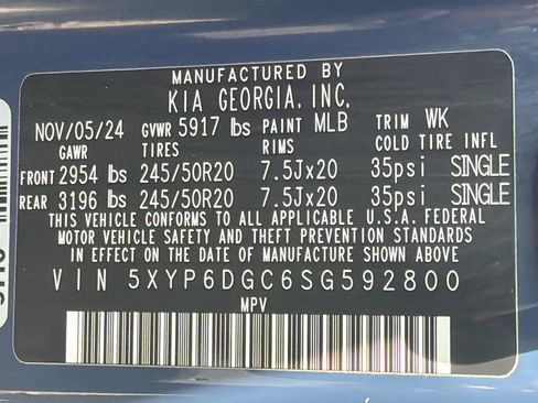 Used 2025 Kia Telluride S AWD/4WD image 12