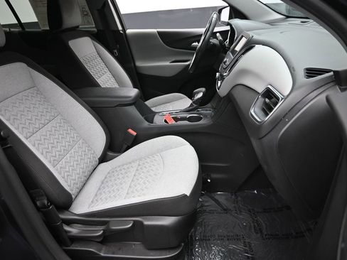 Used 2022 Chevrolet Equinox LT image 7