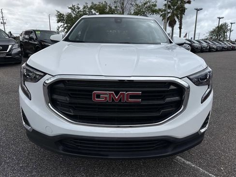 Used 2021 GMC Terrain SLE w/ Driver Convenience Package FWD image 9