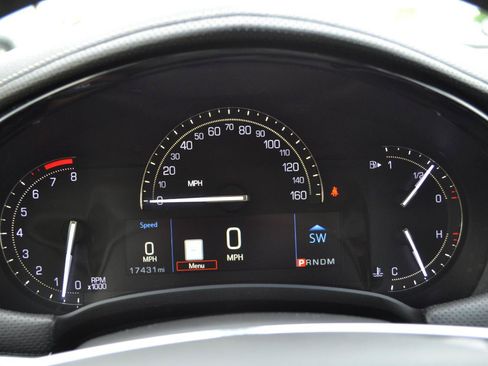Used 2019 Cadillac XTS Luxury FWD image 16
