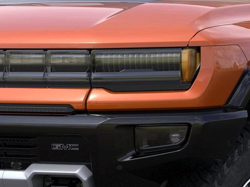 New 2024 GMC Hummer EV 2X w/ Extreme Off-Road Package image 32