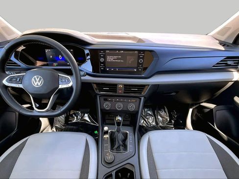 Used 2022 Volkswagen Taos SE AWD/4WD image 16