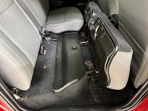 Used 2021 Toyota Tacoma SR5 image 32