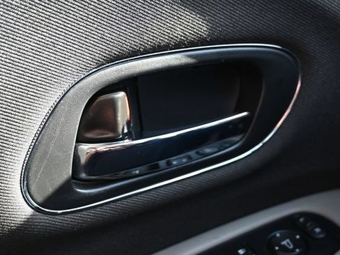 Used 2019 Honda HR-V EX image 43