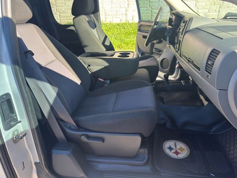 Used 2011 GMC Sierra 1500 SL image 30