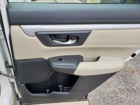 Used 2017 Honda CR-V LX image 16