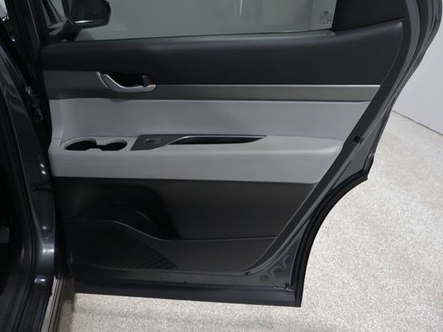 Used 2025 Hyundai Palisade SEL image 21