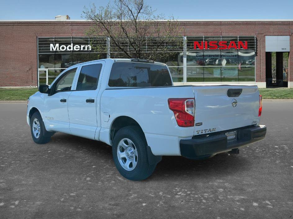 Used 2020 Nissan Titan S w/ S Utility Package AWD/4WD image 2