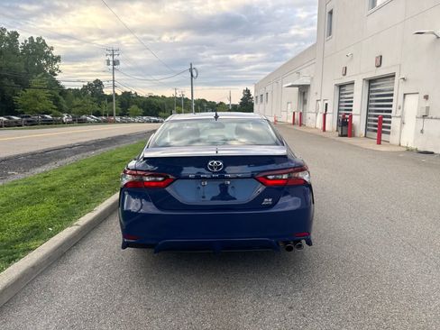 Used 2023 Toyota Camry SE w/ Cold Weather Package AWD/4WD image 7