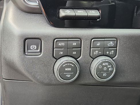 New 2026 Chevrolet Silverado 1500 LTZ w/ Technology Package image 16