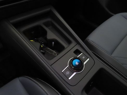 New 2026 Volkswagen Tiguan SE image 18