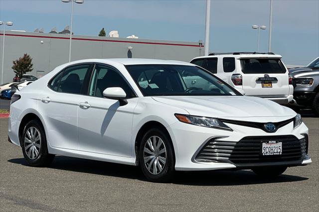 Certified 2022 Toyota Camry LE FWD image 5