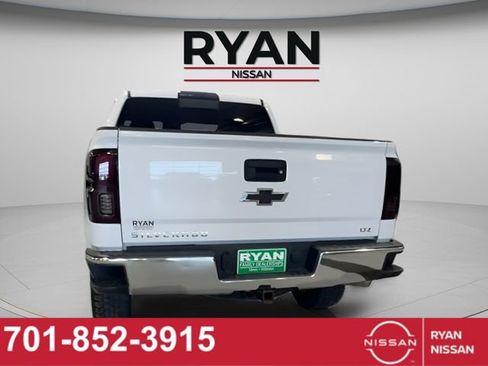 Used 2018 Chevrolet Silverado 1500 LTZ image 4