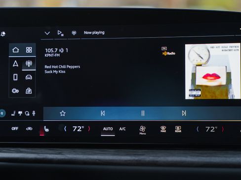 Certified 2025 Audi Q5 Premium w/ Convenience Package image 13