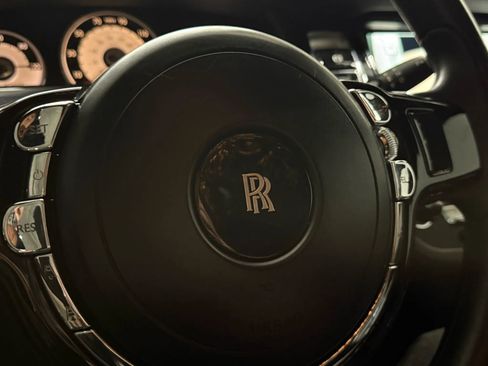 Used 2014 Rolls-Royce Wraith image 16