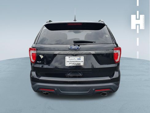 Used 2019 Ford Explorer XLT w/ Equipment Group 202A FWD image 4