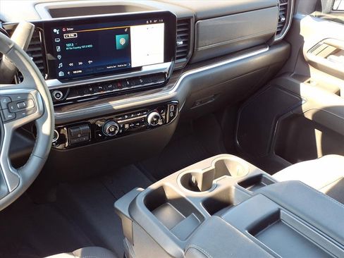 Used 2024 Chevrolet Silverado 3500 LT w/ All Star Edition image 7