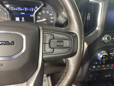 Used 2020 GMC Sierra 2500 Denali w/ Denali Ultimate Package AWD/4WD image 21