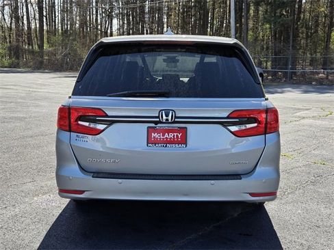 Used 2023 Honda Odyssey Touring image 11