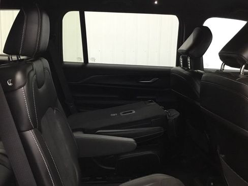 Used 2023 Jeep Grand Cherokee L Laredo AWD/4WD image 42