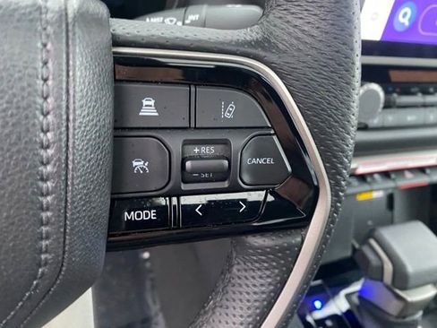 Used 2024 Toyota Tundra Limited image 22