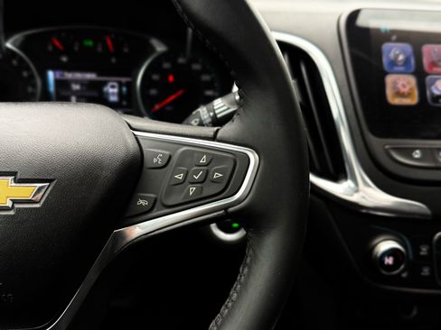 Used 2018 Chevrolet Equinox LT w/ Sun & Infotainment Package AWD/4WD image 44