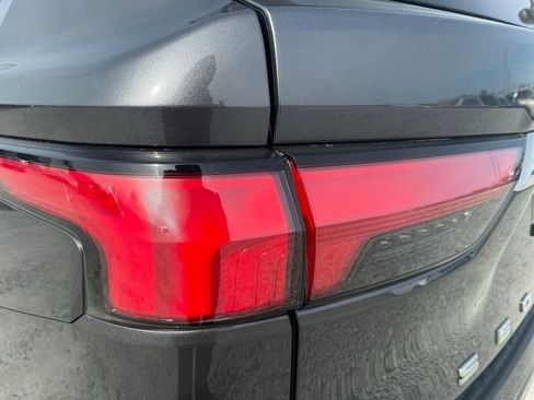 Used 2023 Toyota Sequoia Limited image 10