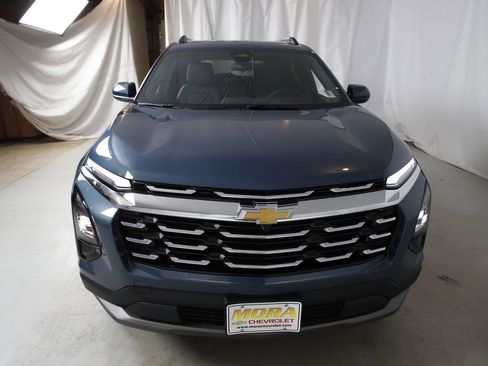 New 2026 Chevrolet Equinox LT w/ Convenience Package II image 8