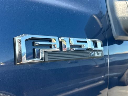 Used 2015 Ford F150 XLT w/ Equipment Group 301A Mid AWD/4WD image 4