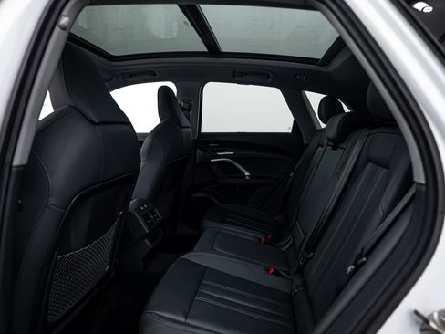 New 2025 Audi Q5 Premium Plus image 18