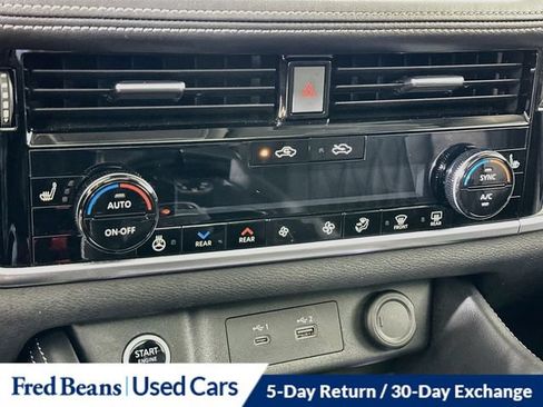 Used 2023 Nissan Rogue Platinum w/ Platinum Premium Package AWD/4WD image 23