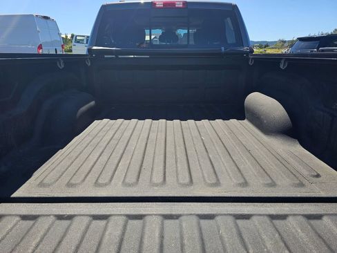 Used 2016 RAM 1500 Laramie AWD/4WD image 15