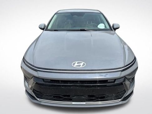 Used 2024 Hyundai Sonata SEL image 2