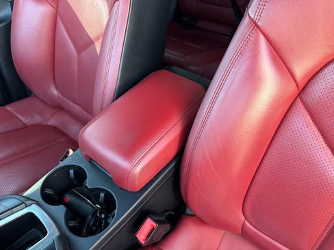 Used 2021 Porsche Macan image 23