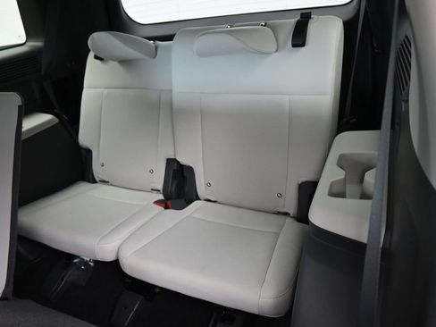 Used 2024 Hyundai Santa Fe SE FWD image 30