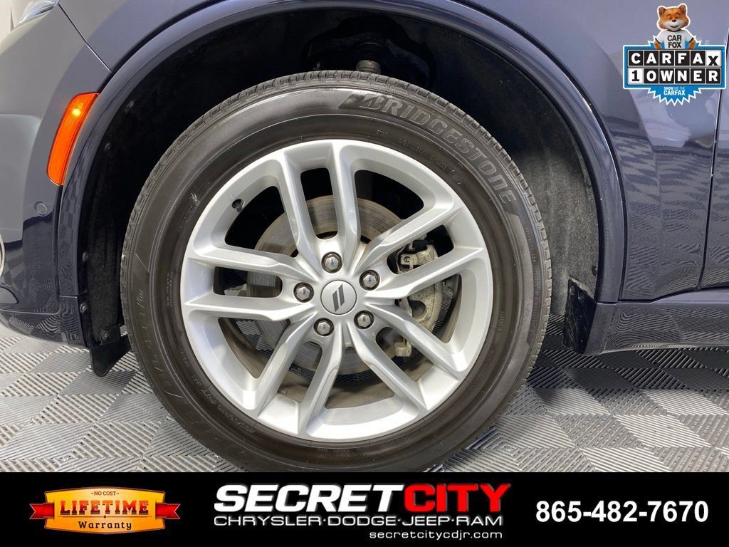 Used 2025 Dodge Durango GT AWD/4WD image 9