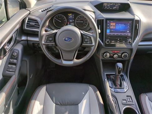 Used 2019 Subaru Crosstrek 2.0i Limited w/ Moonroof Package w/Navigation image 16