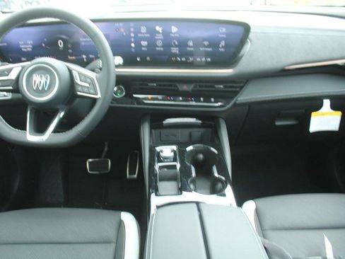 New 2025 Buick Envision Sport Touring image 6