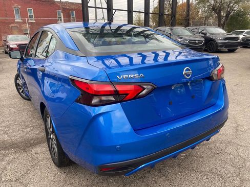 Used 2022 Nissan Versa S w/ Electronics Package FWD image 10