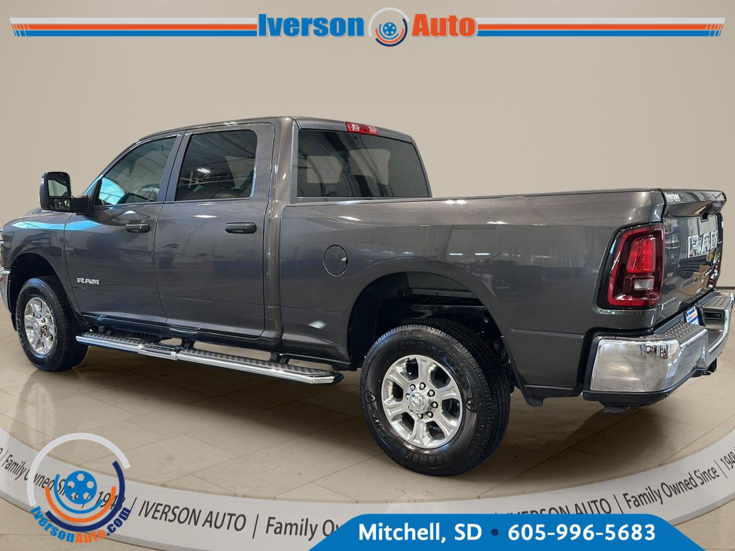 Used 2026 RAM 2500 Big Horn AWD/4WD image 5