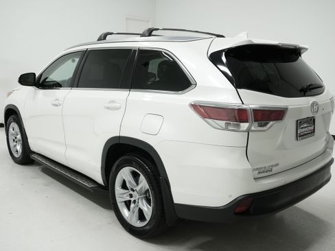 Used 2015 Toyota Highlander Limited image 6