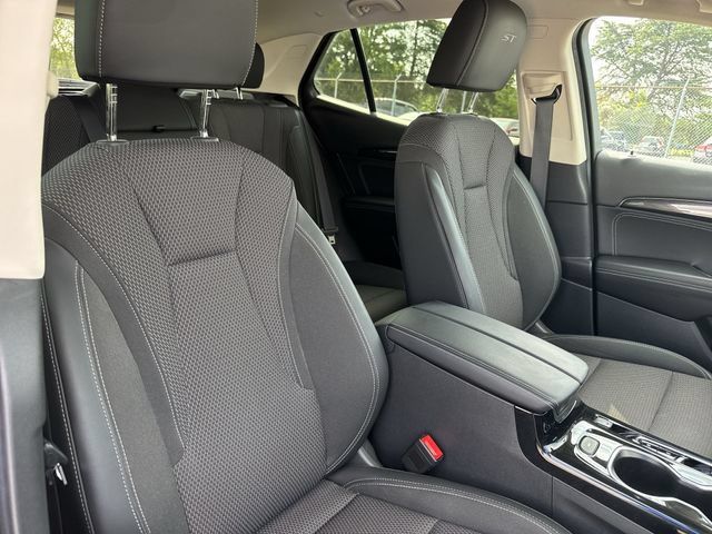 Used 2023 Buick Envision Preferred w/ Sport Touring Package AWD/4WD image 26